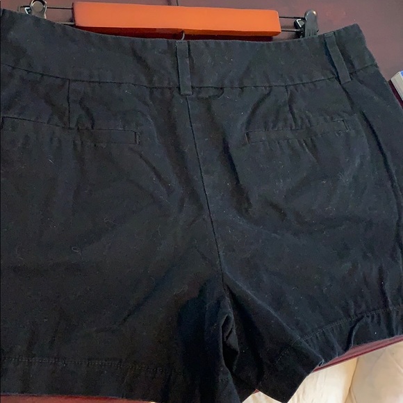 Loft Shorts - Picture 3 of 3